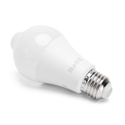 LED-lamppu liike- ja hämärätunnistimella A60 E27/6W/230V 6500K - Aigostar