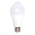 LED-lamppu liiketunnistimella ja hämäräkytkimellä A60 E27/9W/230V 3000K - Aigostar