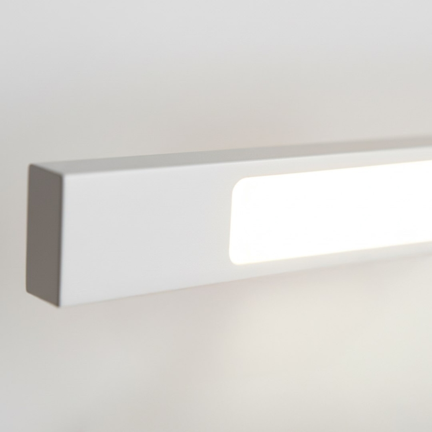KLIMT LED -kylpyhuonepeilivalaisin, 8 W, 230 V, 3000/4000/6000 K, 40 cm, IP44, valkoinen