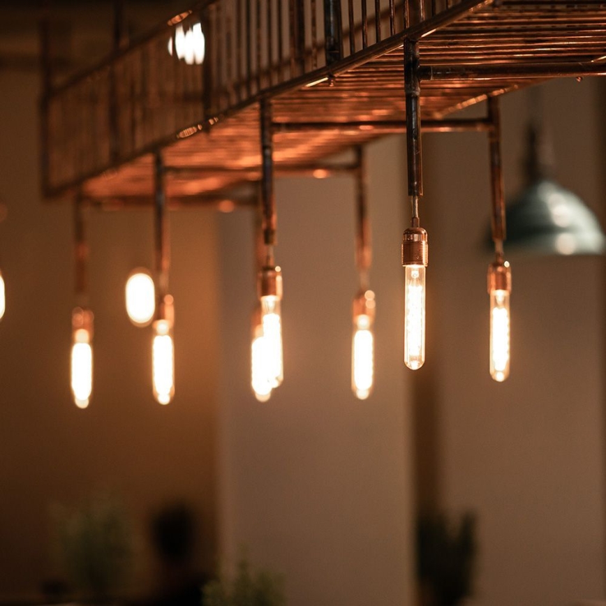 LED-polttimo FILAMENT T30 E27/2W/230V 3000K