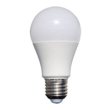 LED-polttimo liiketunnistimella ECO E27/9W/230V