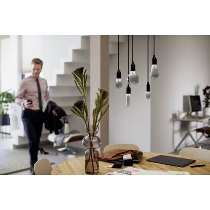 LED-polttimo Philips E27 / 2,3W / 230V 2700K