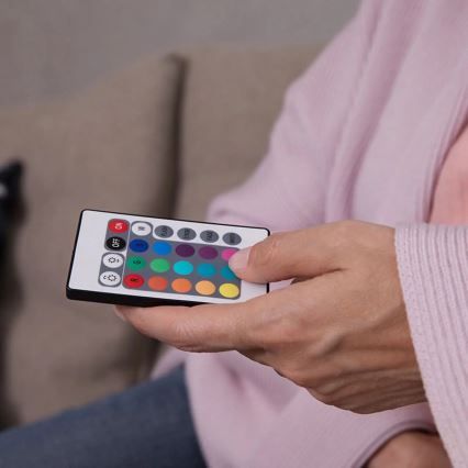 LED-RGB-himmennyslamppu RETROFIT E14/4,5W/230V 2700K + Kauko-ohjaus - Osram