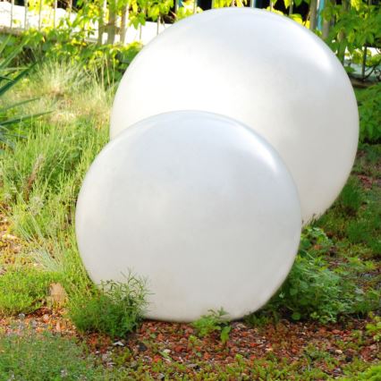 LED RGBW aurinkokennovalo BALL LED/3,7V 1500 mAh halkaisija 40 cm IP65 + kaukosäädin