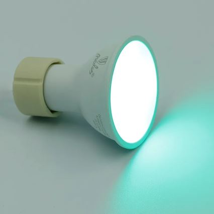 LED RGBW himmennettävä lamppu GU10/4,5W/230V 2700-6500K Wi-Fi Tuya