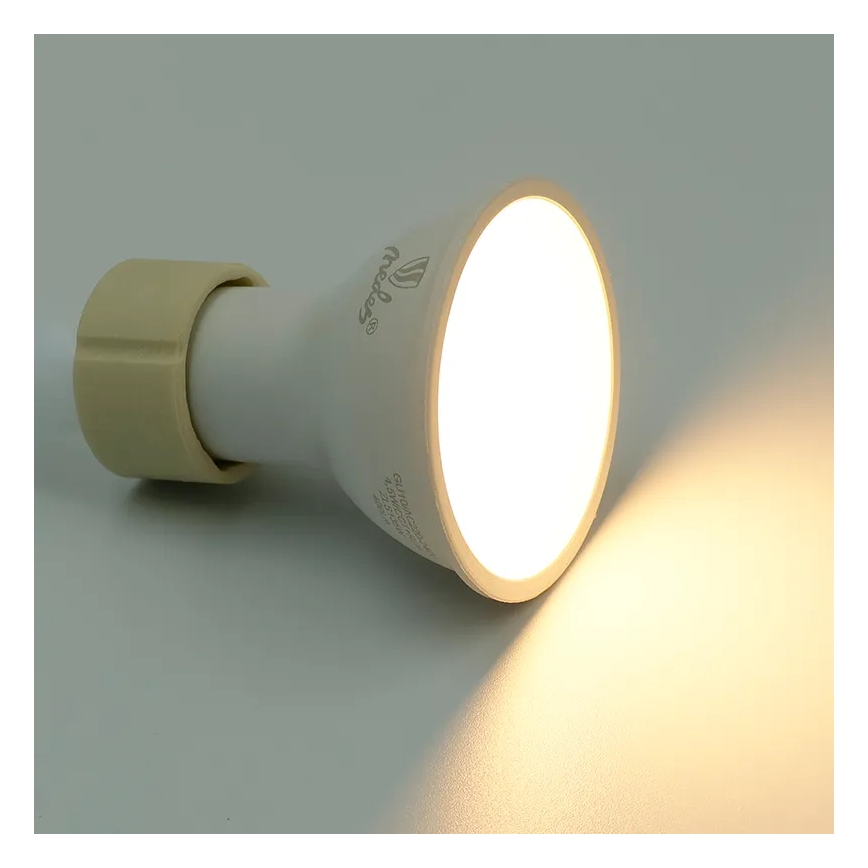 LED RGBW himmennettävä lamppu GU10/4,5W/230V 2700-6500K Wi-Fi Tuya