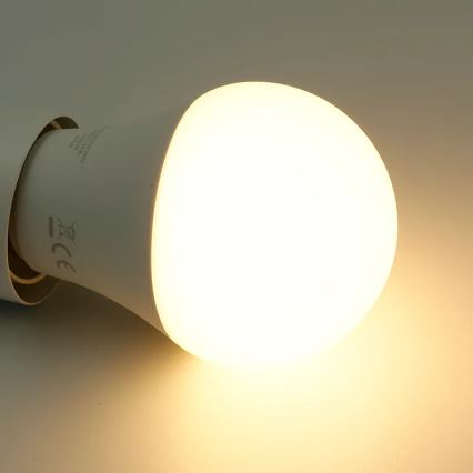 LED RGBW Himmennettävä polttimo A60 E27/9W/230V 2700-6500K Wi-Fi Tuya