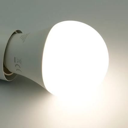 LED RGBW Himmennettävä polttimo A60 E27/9W/230V 2700-6500K Wi-Fi Tuya