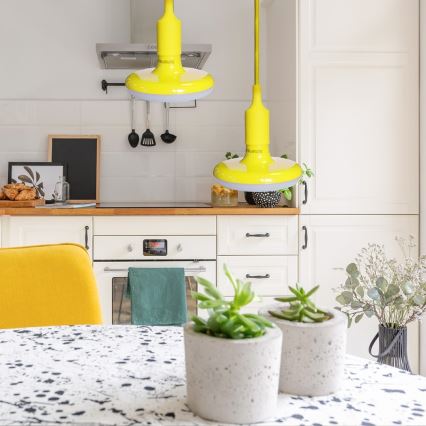 LED-riippuvalaisin johdolla 1xE27/15W/230V 6000K keltainen