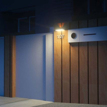 LED-seinäaurinkovalaisin anturilla LED/3W/3,7V 3000K/4000K IP65 valkoinen