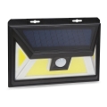 LED-seinäaurinkovalaisin anturilla LED/5W/5,5V IP65 1200 mAh