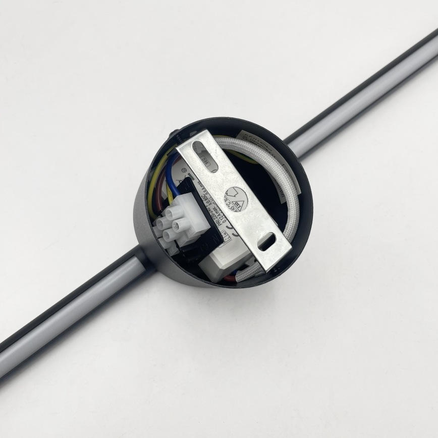 LED-seinävalaisin LANA LED/7W/230V 4000K musta