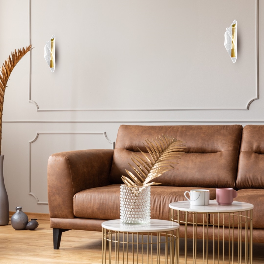 LED-seinävalaisin LARGO LED/8W/230V kulta