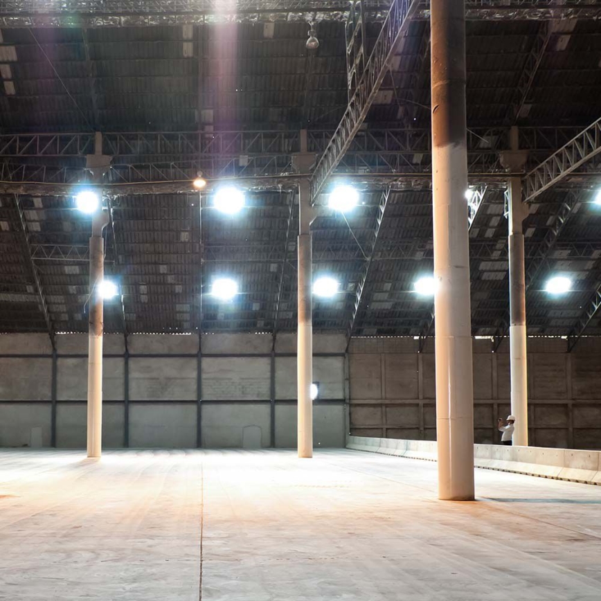 LED Teollisuusvalaisin High Bay LED/100W/230V IP65 6500K