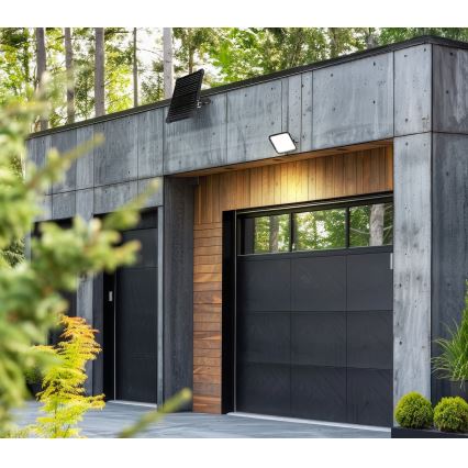 LED Ulkovalaisin aurinkokennolla ja sensorilla LED/30W/6,4V IP65 3000/4000K 6000 mAh + kaukosäädin