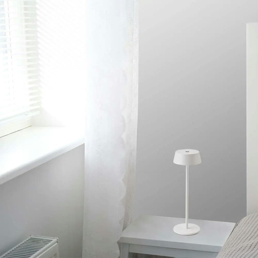 LED Ulkokäyttöön himmennettävä kosketuksella ladattava pöytävalaisin LED/2W/5V 4400 mAh IP54 valkoinen