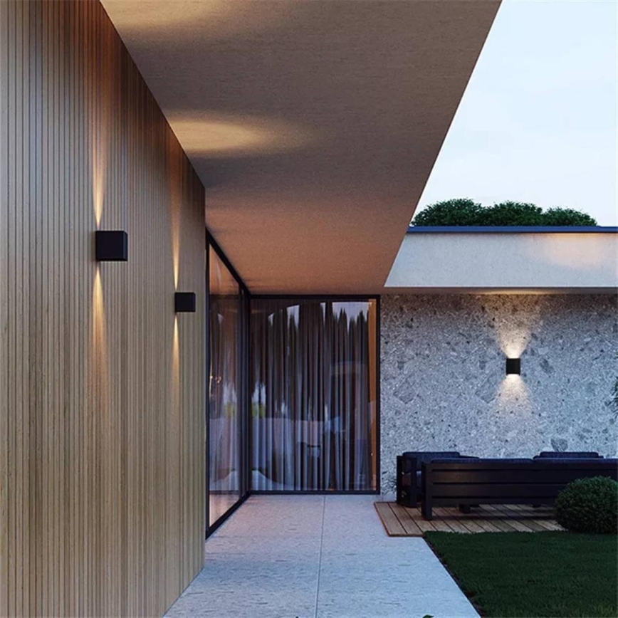 LED Ulkoseinävalaisin 2xLED/3W/230V IP54 musta