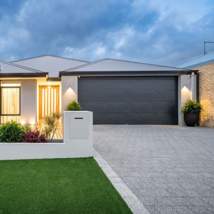 LED Ulkoseinävalaisin LED/12W/230V IP65