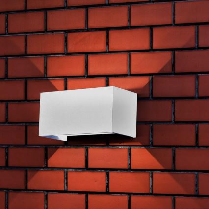 LED Ulkoseinävalaisin LED/24W/230V 3000K IP65 valkoinen