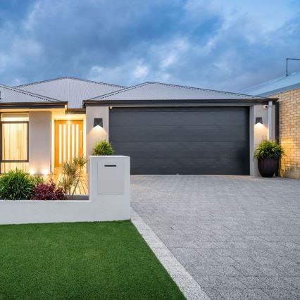 LED-ulkoseinävalaisin LED/5W/230V 3000K IP65 musta