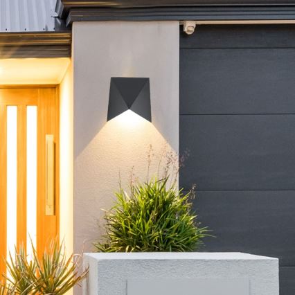 LED-ulkoseinävalaisin LED/5W/230V 4000K IP65 musta