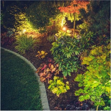 LED-ulkovalaisin BLAKE LED/5W/230V 3000K IP65 musta