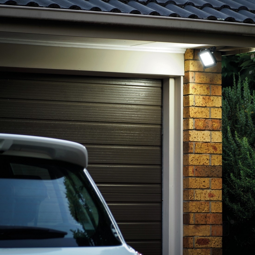 LED-ulkovalonheitin LED/30W/230V IP65 6500K