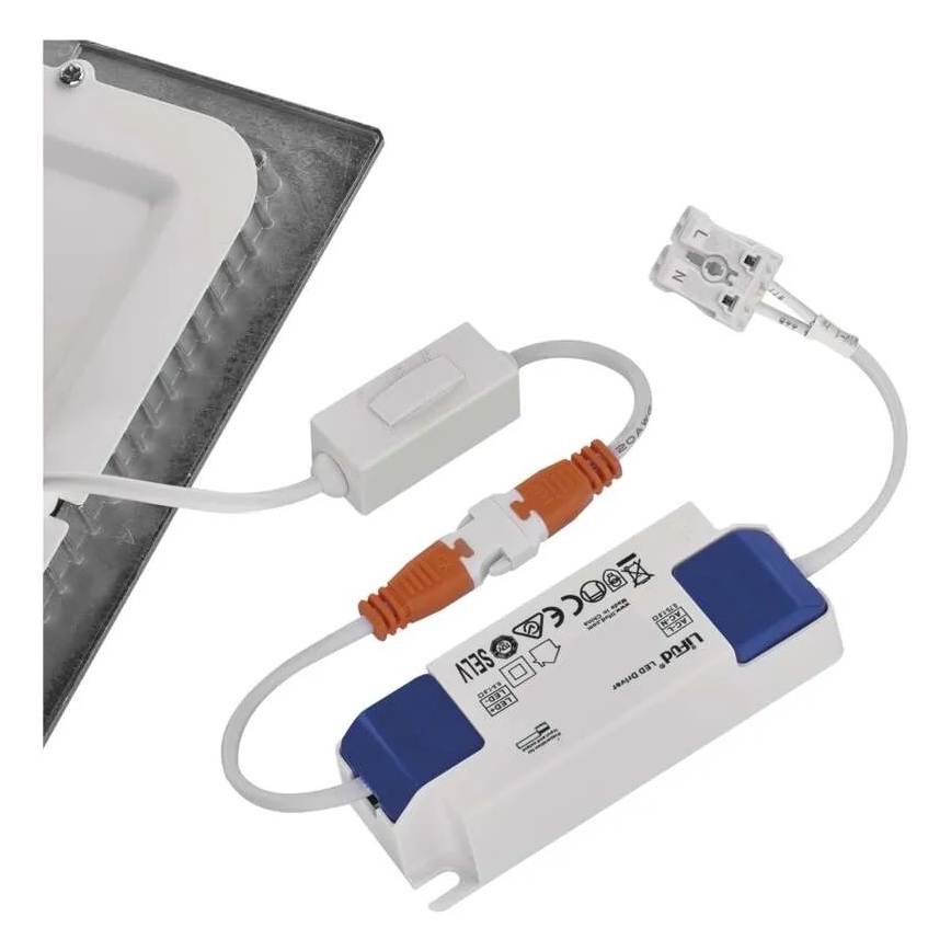 LED-upotettava kattovalaisin NEXXO 7W/230V 3000/3500/4000K hopeanvärinen 12x12 cm