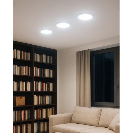 LED upotettava valo QTEC LED/12W/230V 6500K halkaisija 16,7 cm