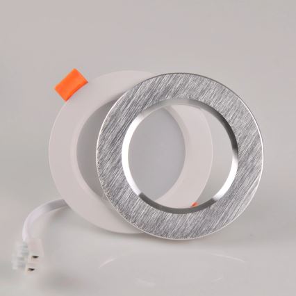 LED upotettava valo ZOE LED/4,8W/230V hopea