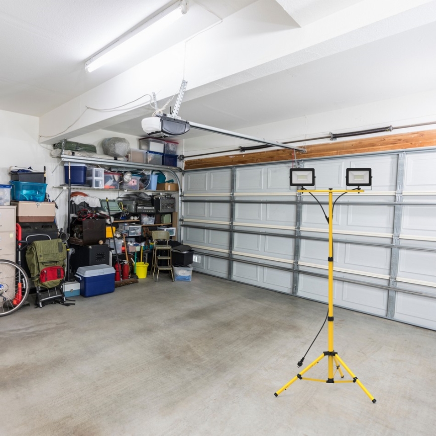 LED-valaisin jalustalla 2xLED/50W/230V 4000K IP44