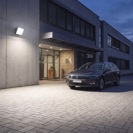 LED-valonheitin TAMBO EVO LED/100W/230V 4000K IP65 musta
