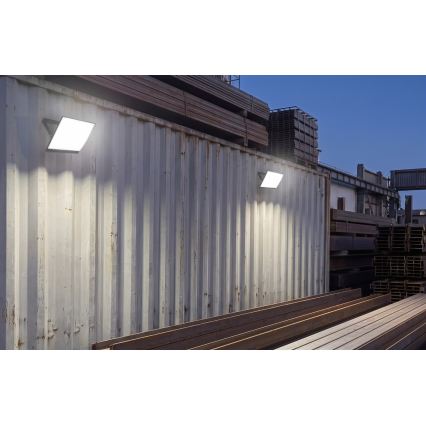 LED-valonheitin TAMBO EVO LED/100W/230V 4000K IP65 musta
