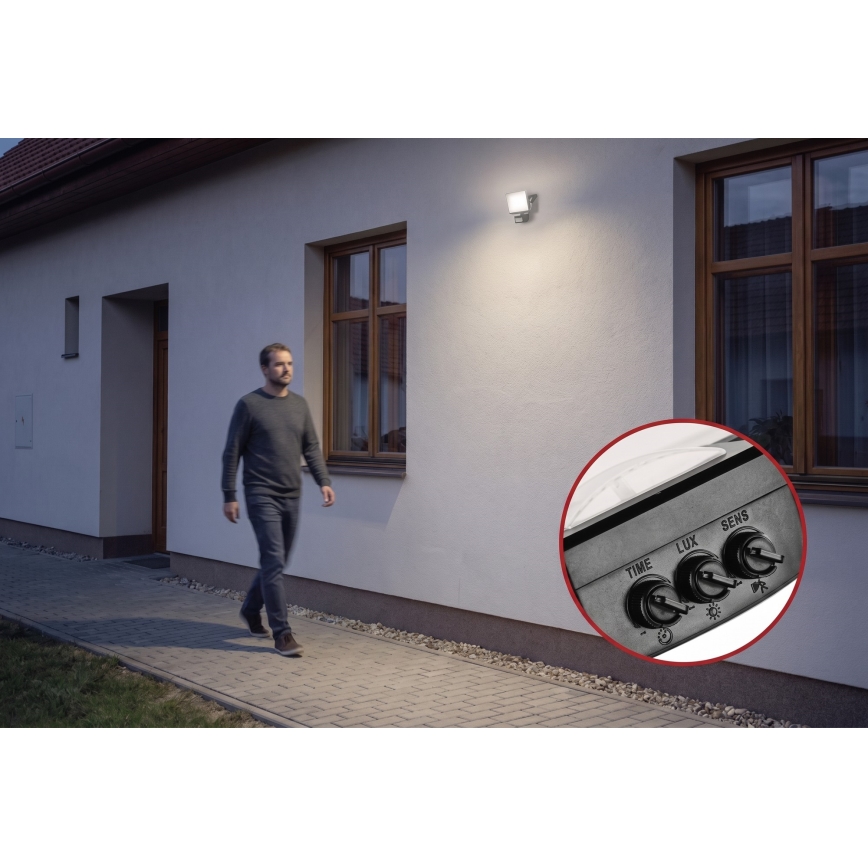 LED-valonheitin liiketunnistimella ja hämäräkytkimellä TAMBO EVO LED/20W/230V 4000K IP44 musta