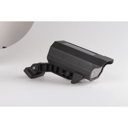 LED-valevalvontakamera anturilla ja aurinkopaneelilla LED/5W/5,5V 800 mAh IP65 + kaukosäädin