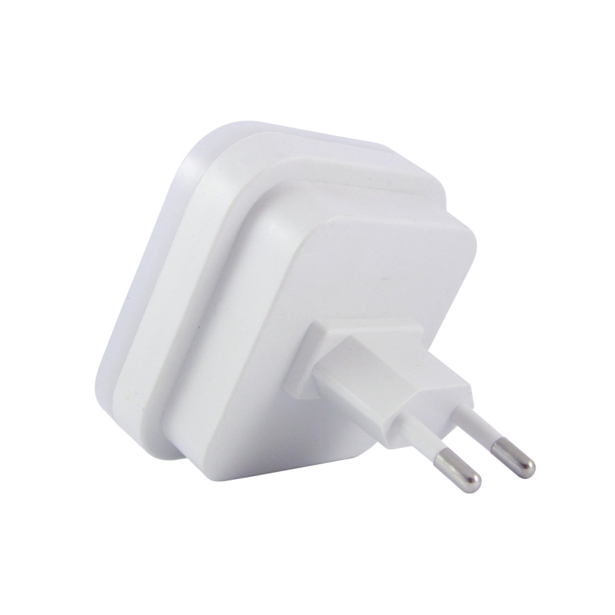 LED-yövalo anturilla LED/0,5W/230V valkoinen