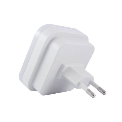 LED-yövalo liike- ja hämäräanturilla LED/0,5W/230V valkoinen