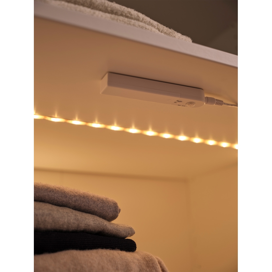 Ledvance - LED-nauha liiketunnistimella FLEX 2m LED/3,6W/4xAA