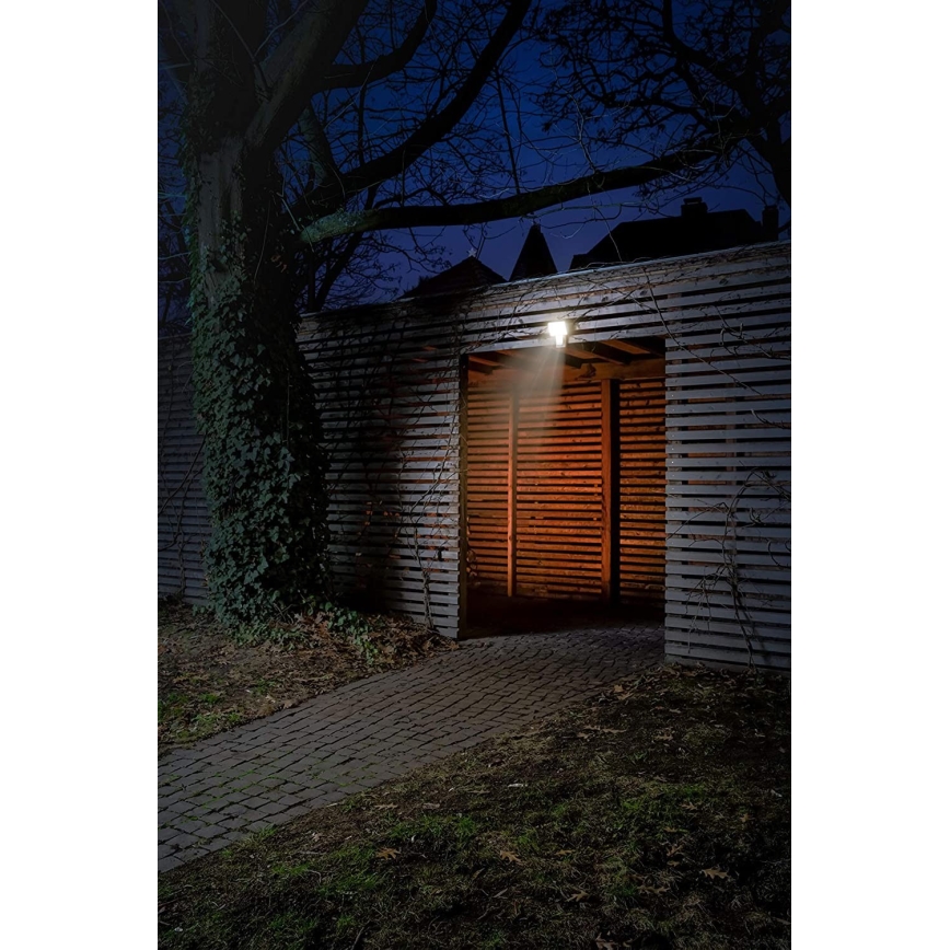 Ledvance - LED-seinävalonnheitin anturilla ulkokäyttöön FLOOD LED / 15W / 230V IP55