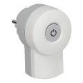 Legrand 50409 - Pistoke katkaisimella 230V/16A