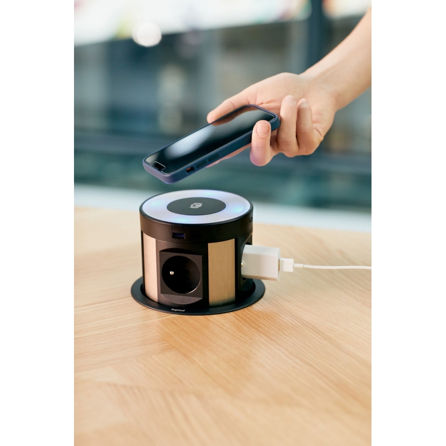 Legrand 654981 - Pistorasia pöydälle 4x230V + 2xUSB-A + 2xUSB-C + langaton lataus
