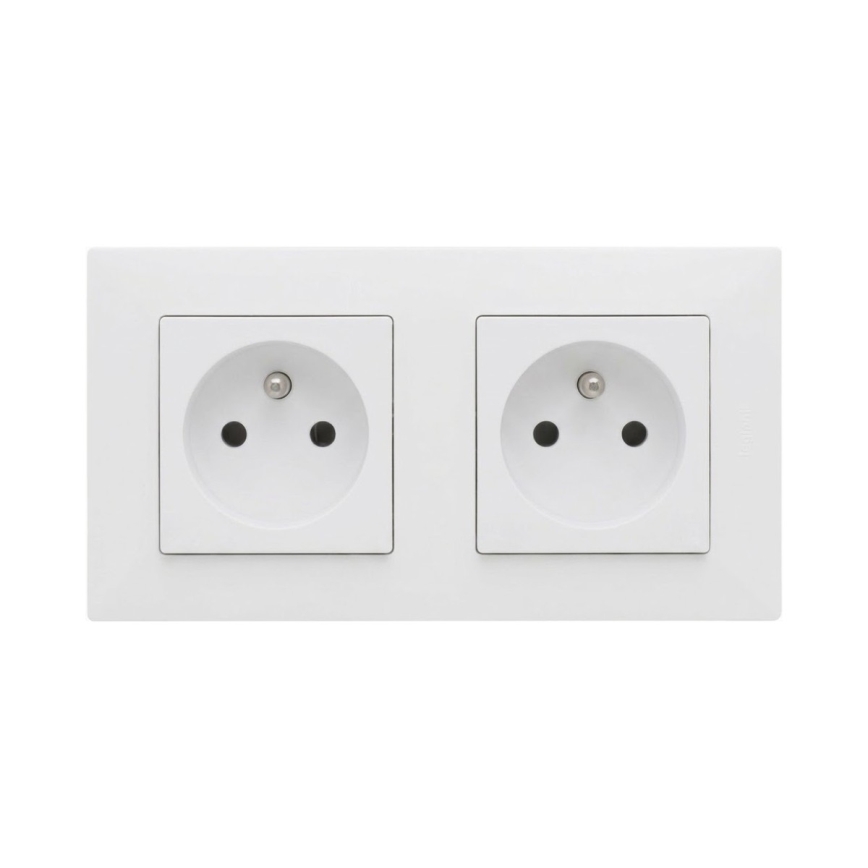 Legrand - Kaksoispistorasia kotikäyttöön kehyksellä NILOE STEP 250V valkoinen