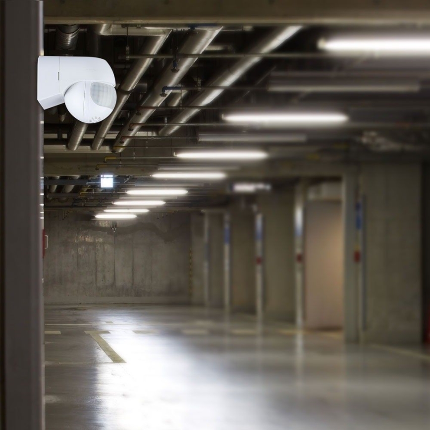 Liiketunnistin PIR 180° 800W/230V IP44 valkoinen