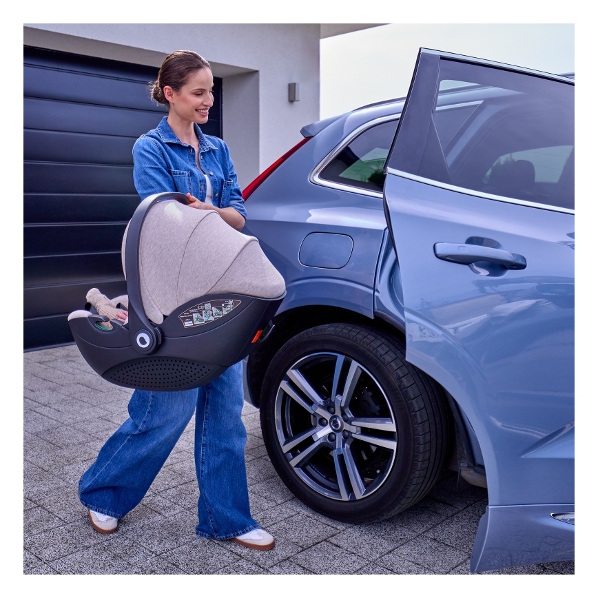 Lionelo - Turvaistuin MOXIE i-Size 40-87 cm Beige Sand