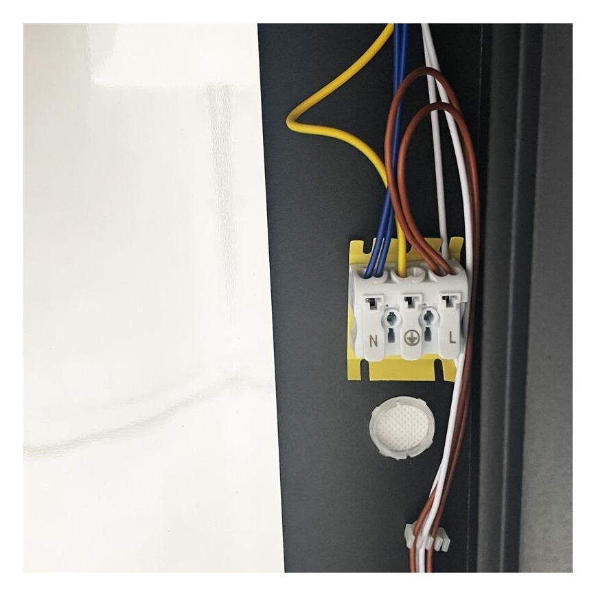 Loisteputki T8 2xG13/18W/230V 120 cm musta