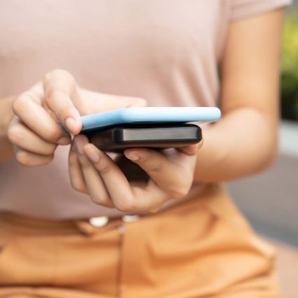 Magneettinen virtapankki langattomalla latauksella Power Delivery 10 000mAh/20W/3,7V musta