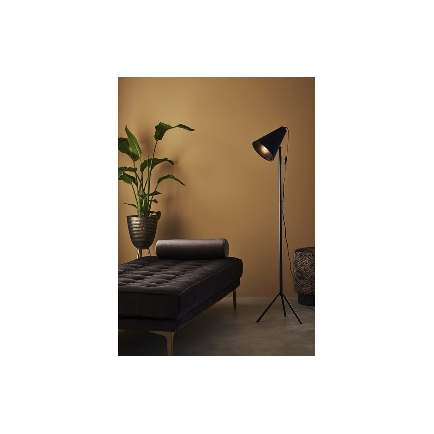 Markslöjd 107929 - Lattialamppu CILLA 1xE27/60W/230V