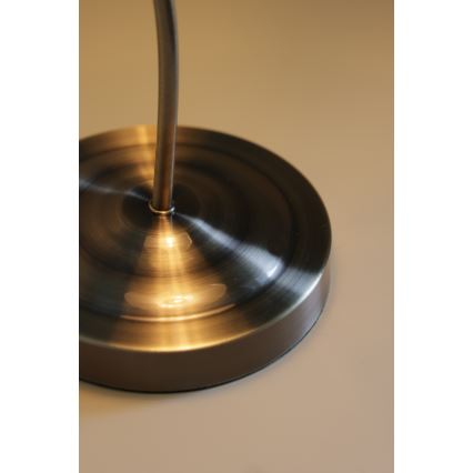 Markslöjd 108863 - Pöytävalaisin VELA 1xE27/40W/230V messinki/valkoinen