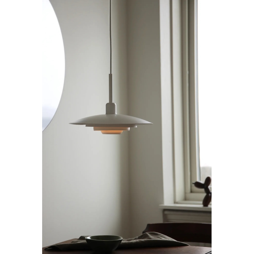 Markslöjd 108874 - Riippuvalaisin PINY 1xE27/60W/230V, halkaisija 35 cm, valkoinen
