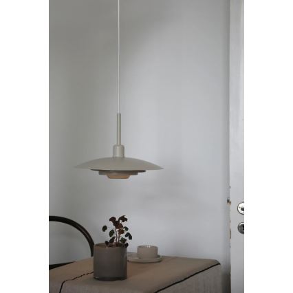 Markslöjd 108875 - Riippuvalaisin vaijerilla PINY 1xE27/60W/230V, halkaisija 35 cm, beige